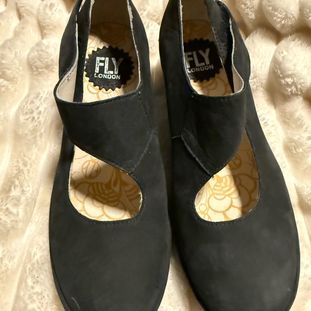 Fly London Women's Black Flats